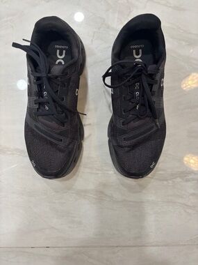 On Running Black women's  Cloudgo Lightweight Running Shoes